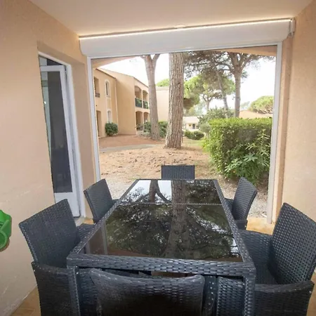 Très JOLI 35 m avec JARDINTERRASSE et PISCINE Saint-Raphaël
