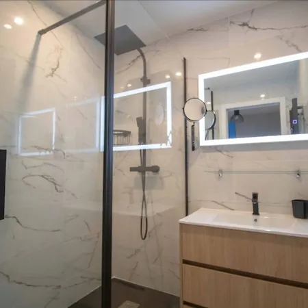Apartment Very Nice 35 M With Gardenterrace And Pool Saint-Raphaël